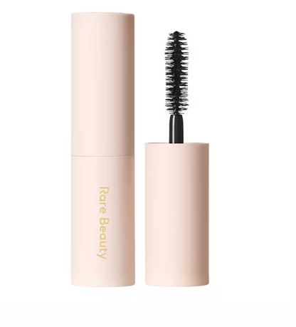 Perfect Strokes Universal Volumizing Mascara